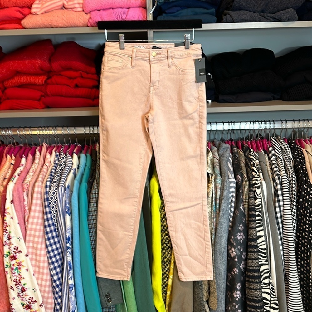 Mossimo Supply Co light peach high rise crop jeggings size 2